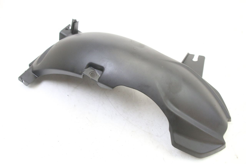 photo de PARAFANGO POSTERIORE SYM ORBIT III 3 4T 50 (2021 - 2025) - Zoom sullo stato d'uso