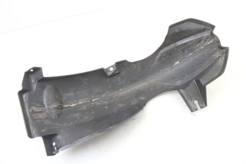 photo de PARAFANGO POSTERIORE SYM ORBIT III 3 4T 50 (2021 - 2025) - Primo piano tecnico