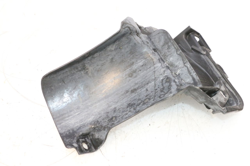 photo de PARAFANGO POSTERIORE HONDA PCX (JF57/JF64) 125 (2014 - 2018) - Zoom sullo stato d'uso
