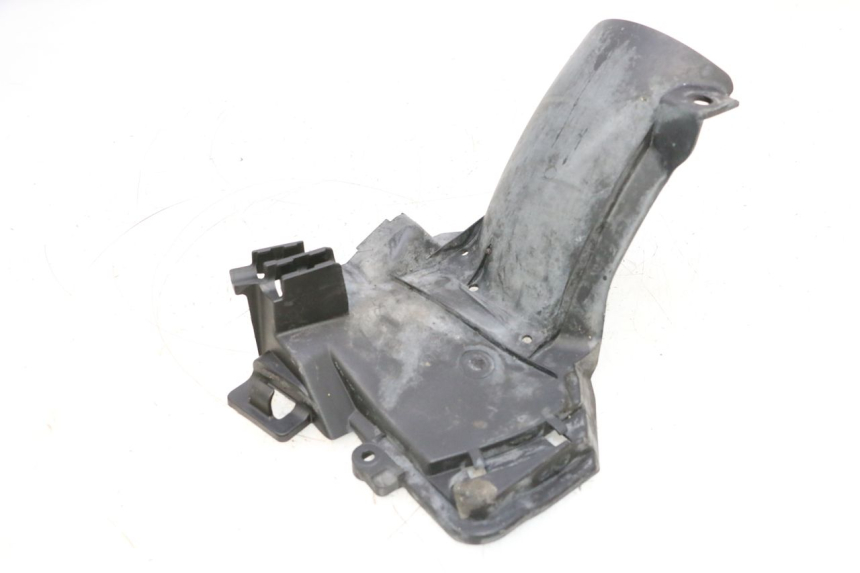 photo de PARAFANGO POSTERIORE HONDA PCX (JF57/JF64) 125 (2014 - 2018) - Primo piano tecnico