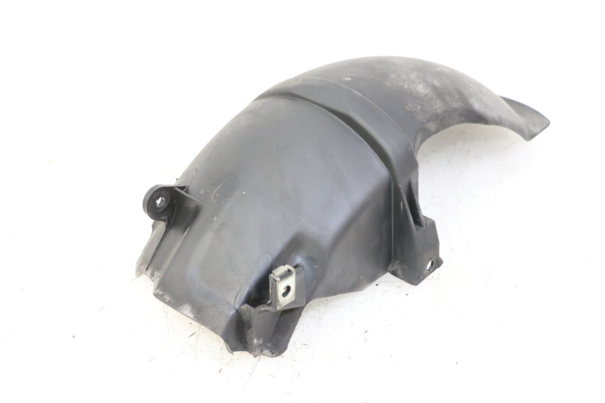 photo de PARAFANGO POSTERIORE PIAGGIO VESPA LX IE 125 (2010 - 2012) - Zoom sullo stato d'uso