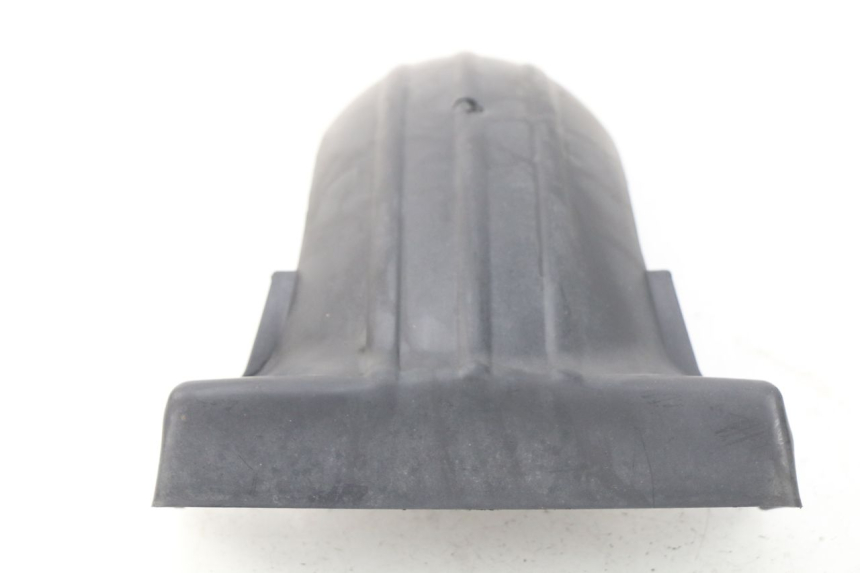 photo de PARAFANGO POSTERIORE RED ELECTRIC RED E PRO 1 (2017 - 2019) - Primo piano tecnico