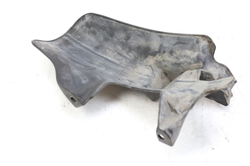 photo de PARAFANGO POSTERIORE APRILIA SCARABEO 100 (2003 - 2012) - Dettaglio del componente