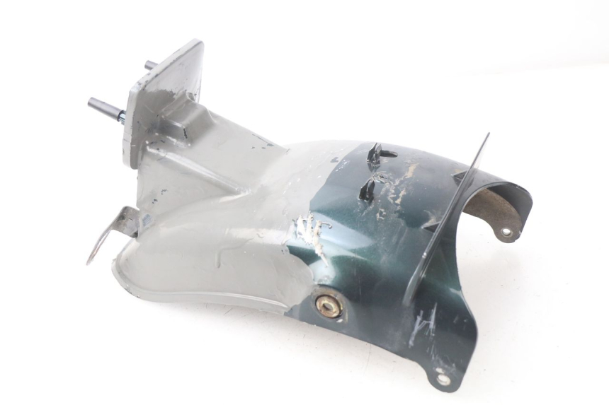 photo de PARAFANGO POSTERIORE YAMAHA SR 125 (1982 - 2003) - Vista d'insieme del prodotto