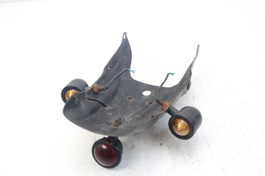 photo de PARAFANGO POSTERIORE YAMAHA SR 125 (1982 - 2003) - Vista d'insieme del prodotto