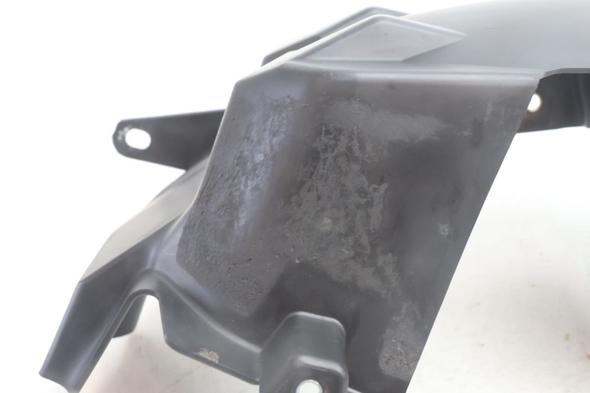 photo de PARAFANGO POSTERIORE PEUGEOT STREETZONE NAKED 2T 50 (2014 - 2018) - Dettaglio del componente