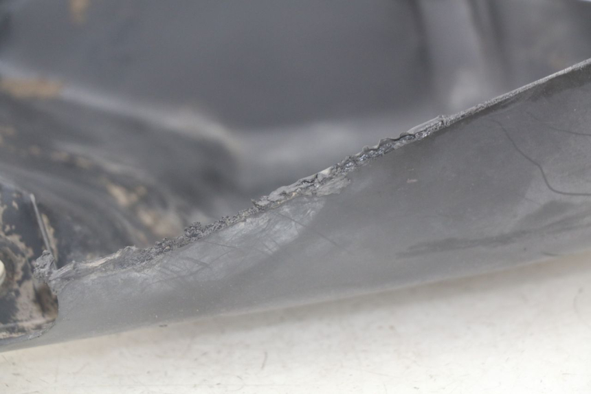 photo de PARAFANGO POSTERIORE PIAGGIO TYPHOON 50 (1993 - 1999) - Altra angolazione