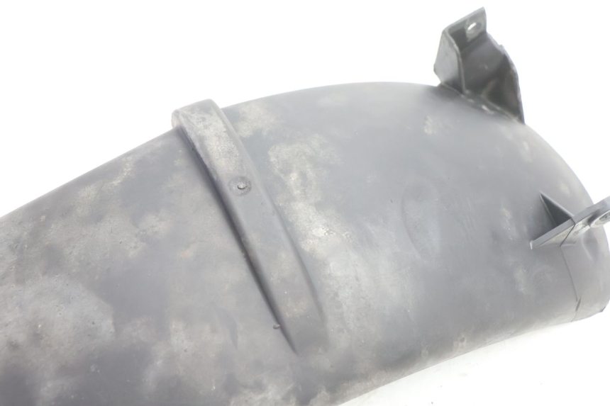 photo de PARAFANGO POSTERIORE PIAGGIO VESPA PRIMAVERA 2T 50 (2013 - 2018) - Primo piano tecnico