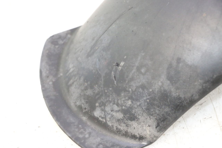 photo de PARAFANGO POSTERIORE PIAGGIO VESPA S 2T 50 (2007 - 2014) - Zoom sullo stato d'uso
