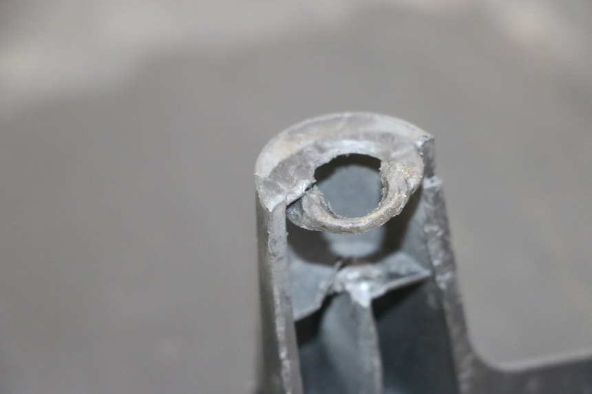 photo de PARAFANGO POSTERIORE YAMAHA X-MAX XMAX 250 (2006 - 2009) - Primo piano tecnico