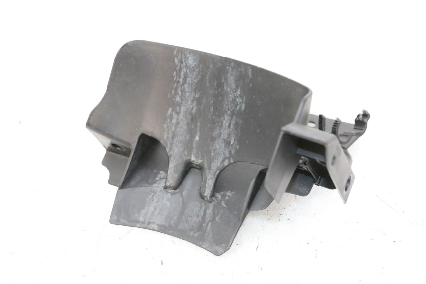 photo de PARAFANGO POSTERIORE YAMAHA XMAX X-MAX 125 (2021 - 2025) - Vista principale