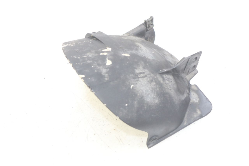 photo de PARAFANGO POSTERIORE PIAGGIO XEVO - X EVO 125 (2007 - 2017) - Zoom sullo stato d'uso