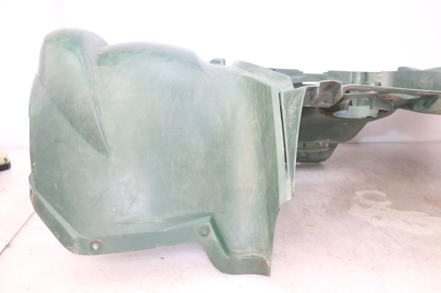 photo de PARAFANGO POSTERIORE YAMAHA YFM GRIZZLY 550 (2008 - 2015) - Marcature e riferimenti originali