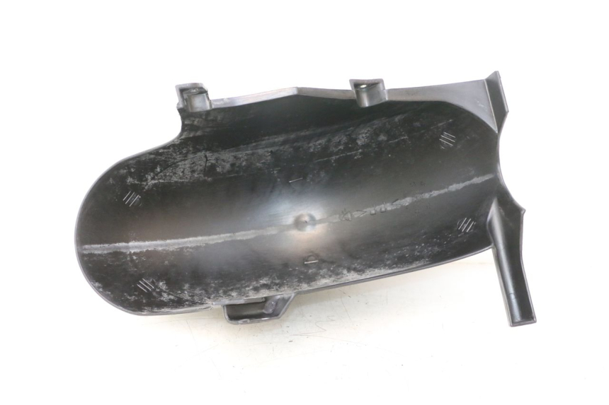 photo de parafango posteriore YAMAHA YP MAJESTY 125 (1998 - 2001) - Dettagli dei punti di fissaggio