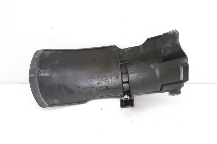 photo de PARAFANGO POSTERIORE PIAGGIO ZIP 4T 50 (2018 - 2020) - Primo piano tecnico