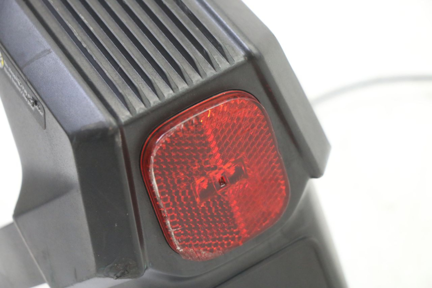 photo de PARAFANGO POSTERIORE SEGWAY NINEBOT ZT3 PRO 1 - Zoom sullo stato d'uso