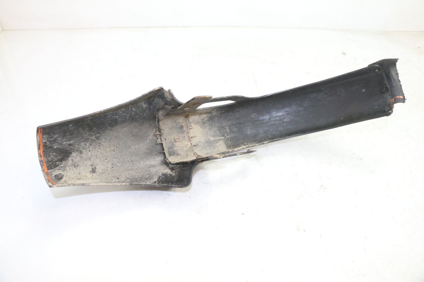 photo de PARAFANGO ANTERIORE PEUGEOT 103 SPX CLIP 50 (1989 - 1992) - Stato della superficie e materiale
