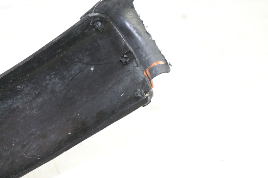 photo de PARAFANGO ANTERIORE PEUGEOT 103 SPX CLIP 50 (1989 - 1992) - Marcature e riferimenti originali