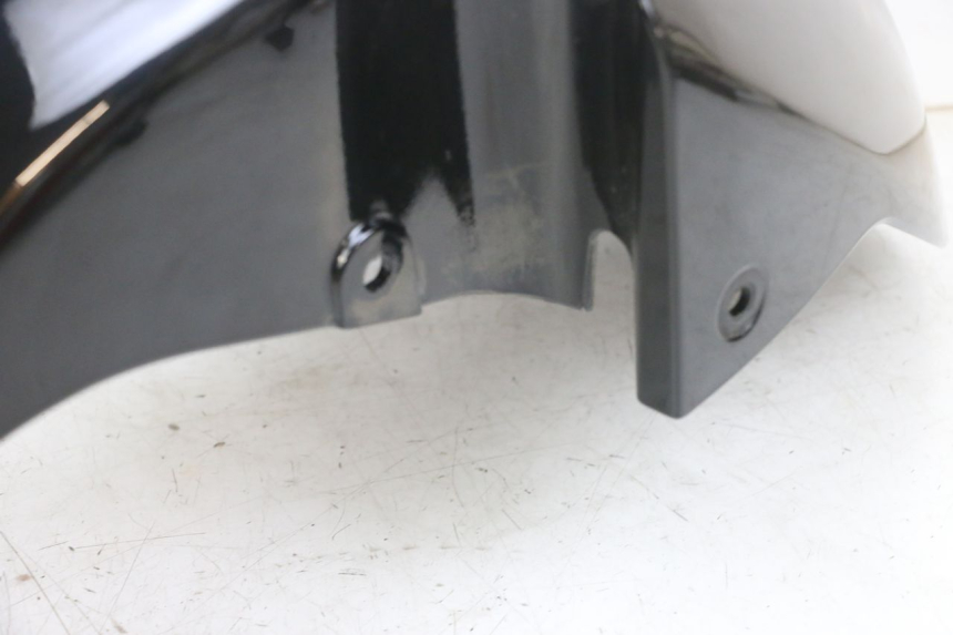 photo de PARAFANGO ANTERIORE SUZUKI BURGMAN 125 (2007 - 2014) - Vista d'insieme del prodotto