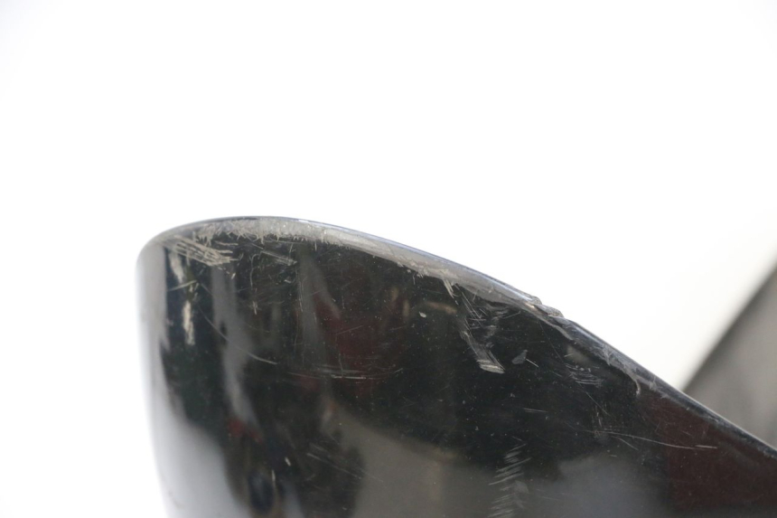 photo de PARAFANGO ANTERIORE SUZUKI BURGMAN EXECUTIVE ABS 650 (2006 - 2012) - Zoom sullo stato d'uso