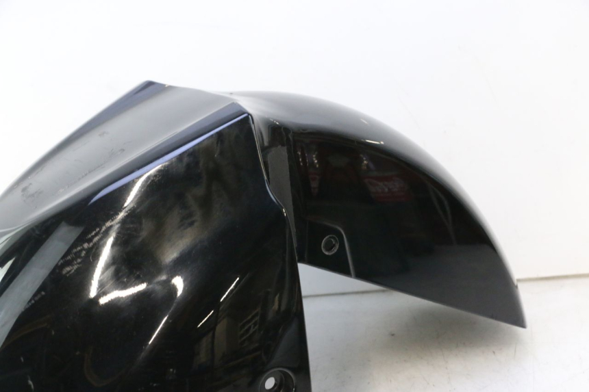 photo de PARAFANGO ANTERIORE SUZUKI BURGMAN EXECUTIVE ABS 650 (2006 - 2012) - Altra angolazione