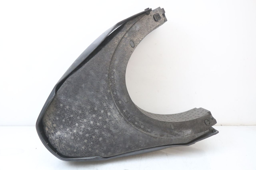 photo de PARAFANGO ANTERIORE BMW C1 125 (2000 - 2003) - Stato della superficie e materiale