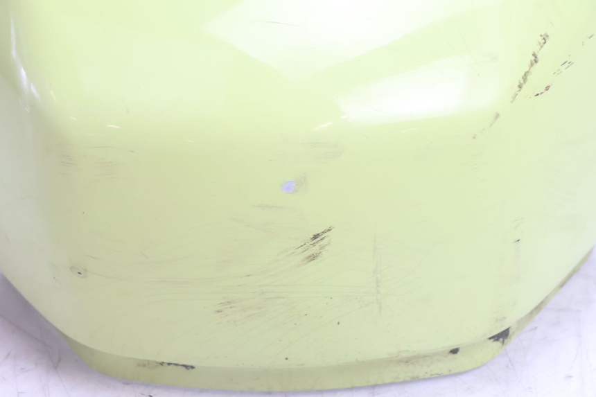 photo de PARAFANGO ANTERIORE BMW C1 125 (2000 - 2003) - Zoom sullo stato d'uso