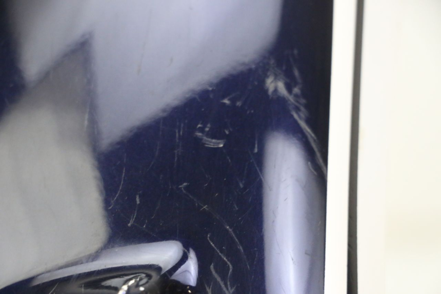 photo de PARAFANGO ANTERIORE HONDA CBR RR FIREBLADE 900 (1992 - 1994) - Dettagli dei punti di fissaggio