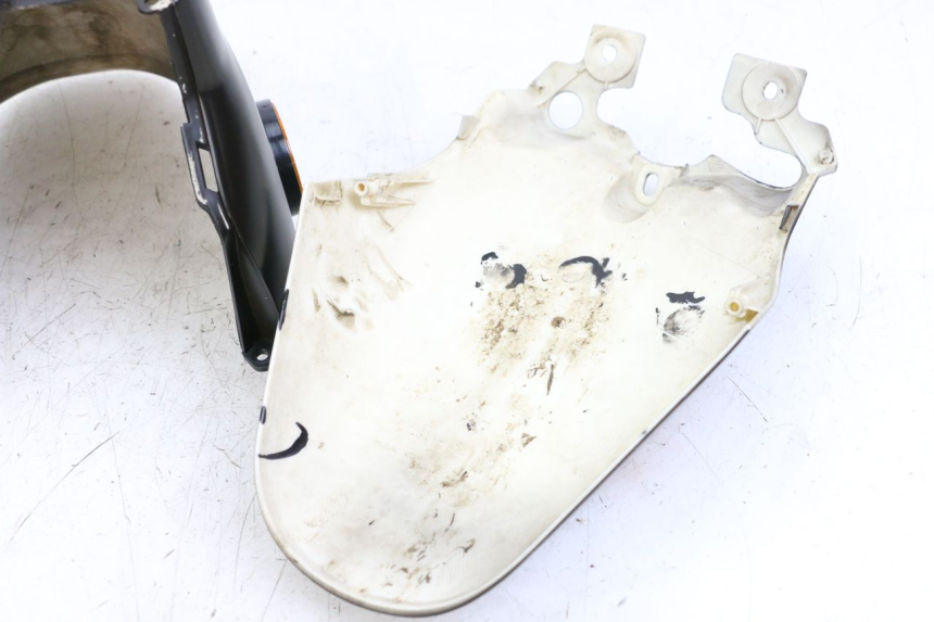 photo de PARAFANGO ANTERIORE WAYSCRAL E-START 1 (2018 - 2022) - Dettagli dei punti di fissaggio