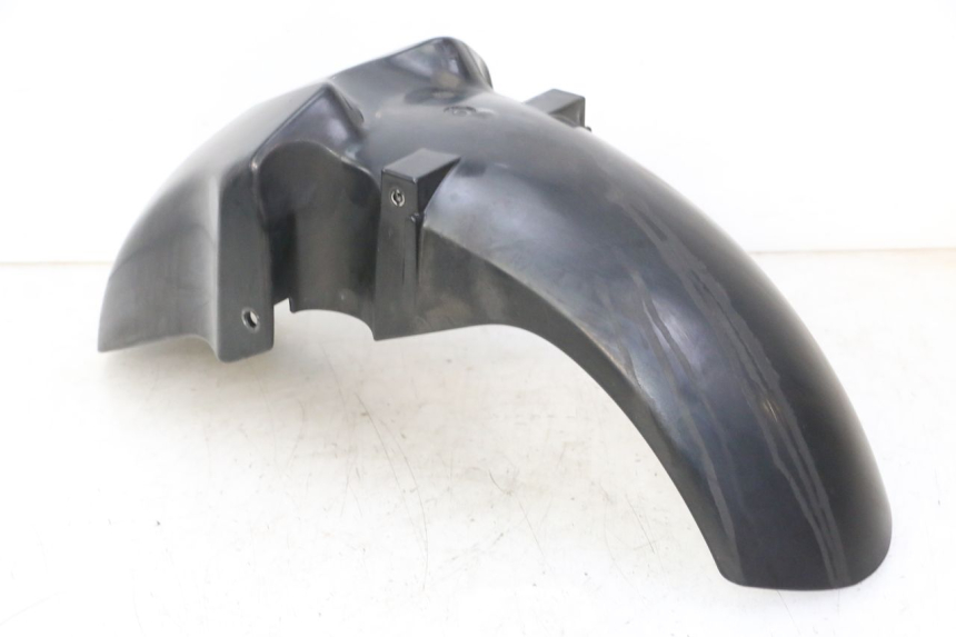 photo de PARAFANGO ANTERIORE HONDA FES S-WING SWING ABS 125 (2007 - 2015) - Primo piano tecnico