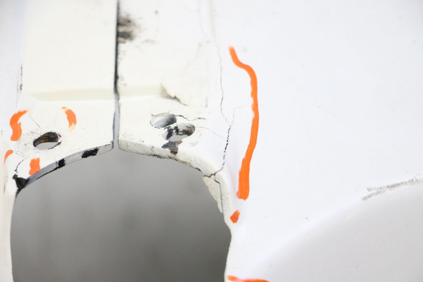 photo de PARAFANGO ANTERIORE YAMAHA FJ 36Y 1100 (1984 - 1985) - Zoom sullo stato d'uso