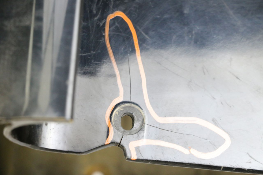 photo de PARAFANGO ANTERIORE KAWASAKI GPZ RX 1000 (1986 - 1988) - Altra angolazione