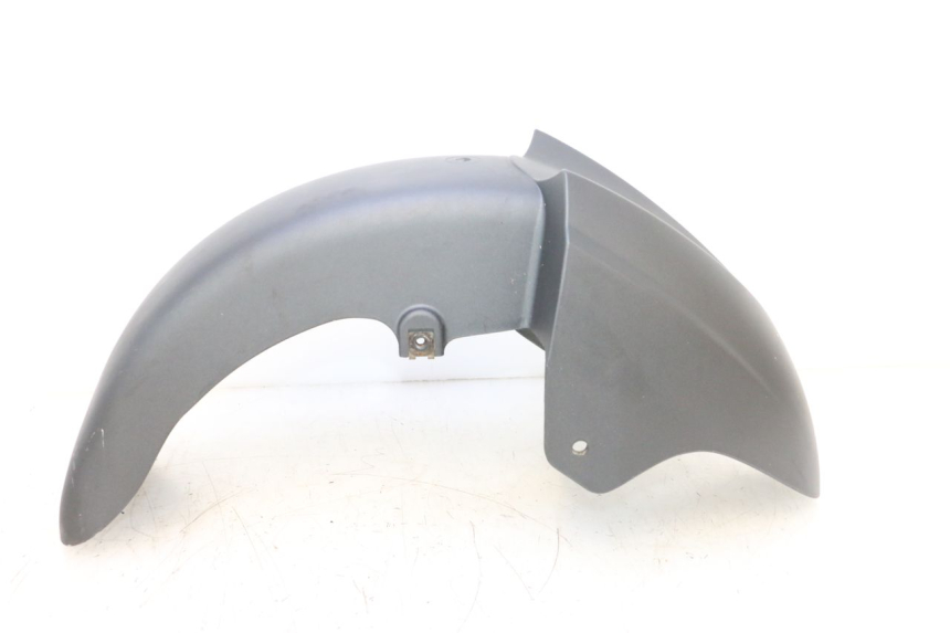 photo de PARAFANGO ANTERIORE SYM GTS EVO 125 (2009 - 2013) - Primo piano tecnico