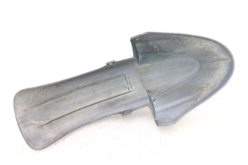 photo de PARAFANGO ANTERIORE SYM GTS EVO 125 (2009 - 2013) - Stato della superficie e materiale