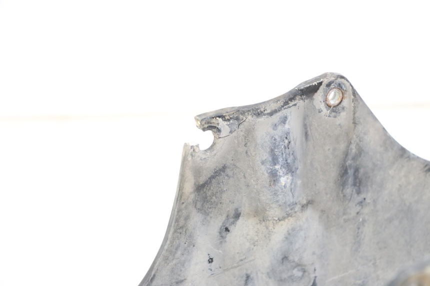 photo de PARAFANGO ANTERIORE HONDA VT C2 SHADOW 750 (1997 - 2001) - Dettagli dei punti di fissaggio