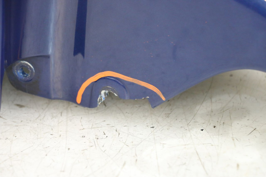 photo de PARAFANGO ANTERIORE KAWASAKI ZR7 ZR-7 S 750 (1999 - 2004) - Stato della superficie e materiale