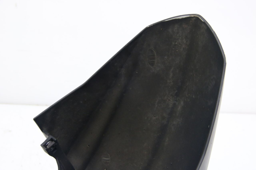 photo de PARAFANGO ANTERIORE PEUGEOT KISBEE 2T 50 (2018 - 2022) - Caratteristiche distintive