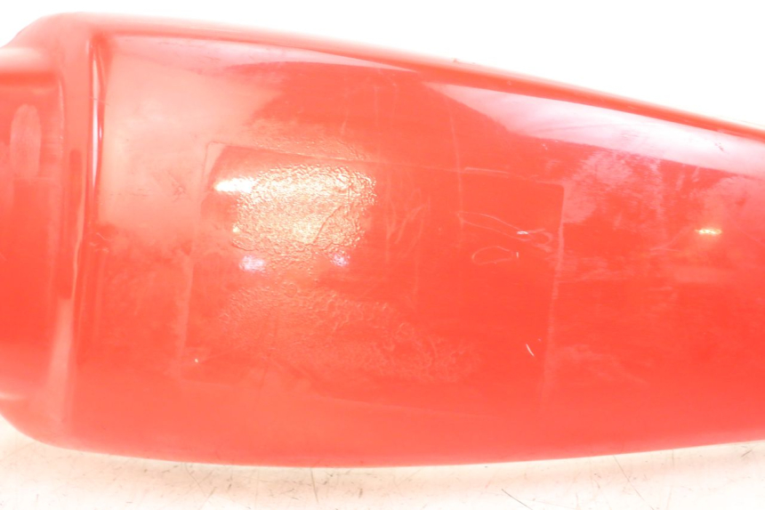 photo de PARAFANGO ANTERIORE KYMCO STRYKER OFF ROAD 125 (1999 - 2005) - Stato della superficie e materiale