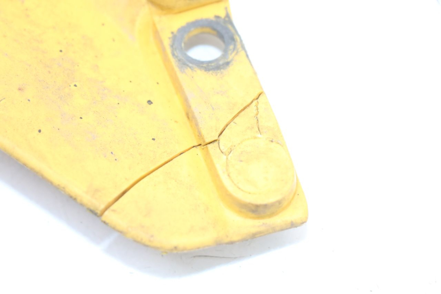 photo de PARAFANGO ANTERIORE PEUGEOT LUDIX 50 (2005 - 2007) - Stato della superficie e materiale