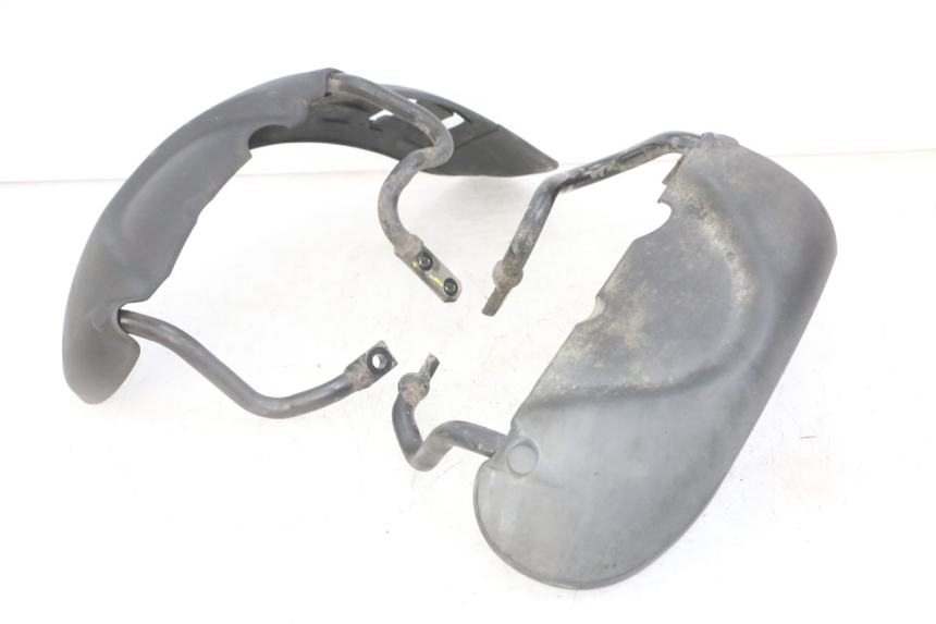 photo de PARAFANGO ANTERIORE PIAGGIO MP3 LT 300 (2010 - 2016) - Vista principale