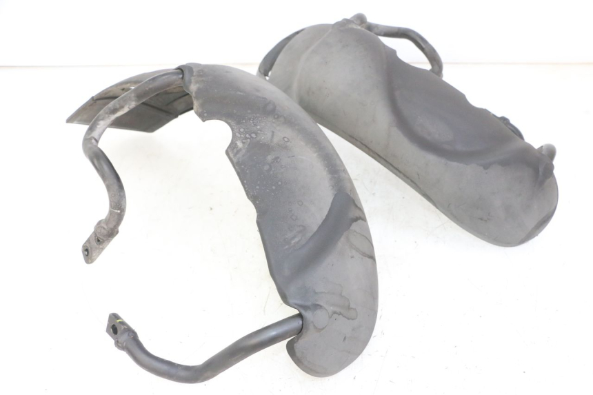 photo de PARAFANGO ANTERIORE PIAGGIO MP3 LT 300 (2010 - 2016) - Vista principale