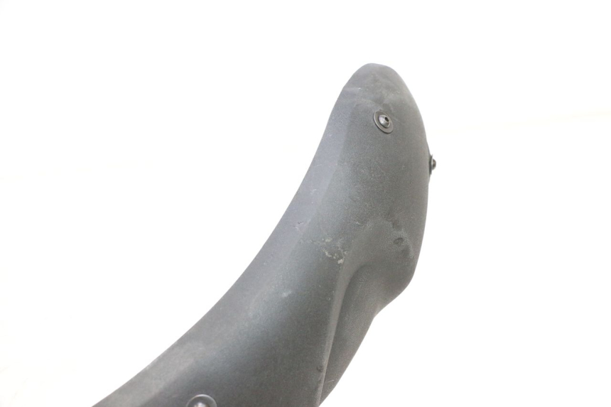 photo de PARAFANGO ANTERIORE PIAGGIO MP3 LT 300 (2010 - 2016) - Zoom sullo stato d'uso