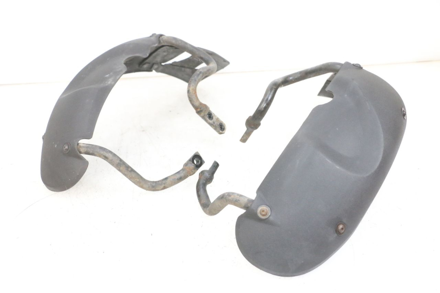 photo de PARAFANGO ANTERIORE PIAGGIO MP3 RL 250 (2006 - 2010) - Vista principale