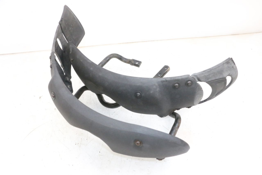 photo de PARAFANGO ANTERIORE PIAGGIO MP3 RL 250 (2006 - 2010) - Dettaglio del componente