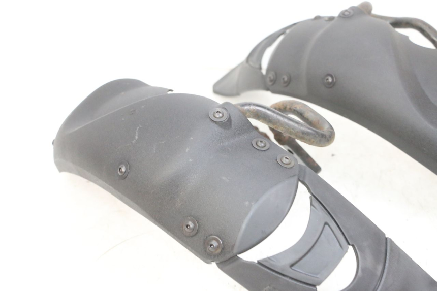 photo de PARAFANGO ANTERIORE PIAGGIO MP3 RL 250 (2006 - 2010) - Altra vista dell'articolo