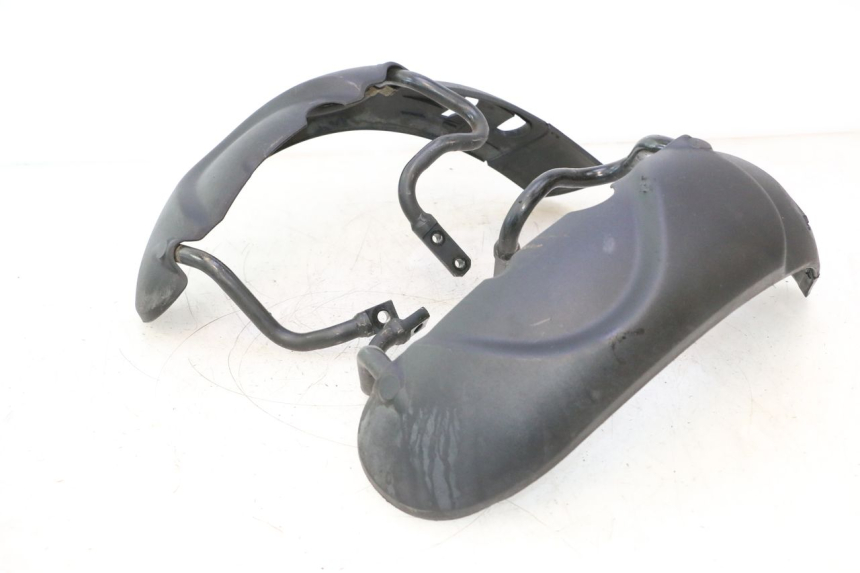 photo de PARAFANGO ANTERIORE PIAGGIO MP3 500 (2016 - 2018) - Vista principale