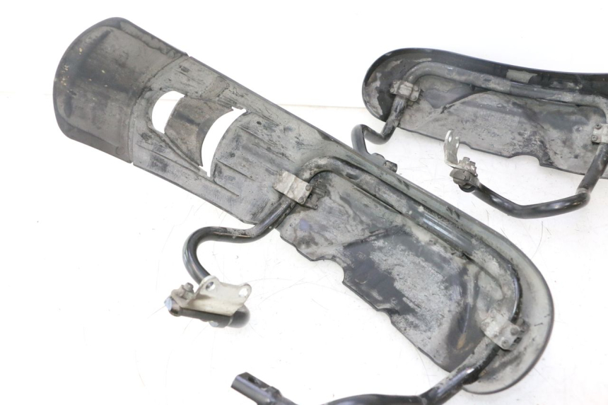 photo de PARAFANGO ANTERIORE PIAGGIO MP3 500 (2016 - 2018) - Ricambio usato controllato