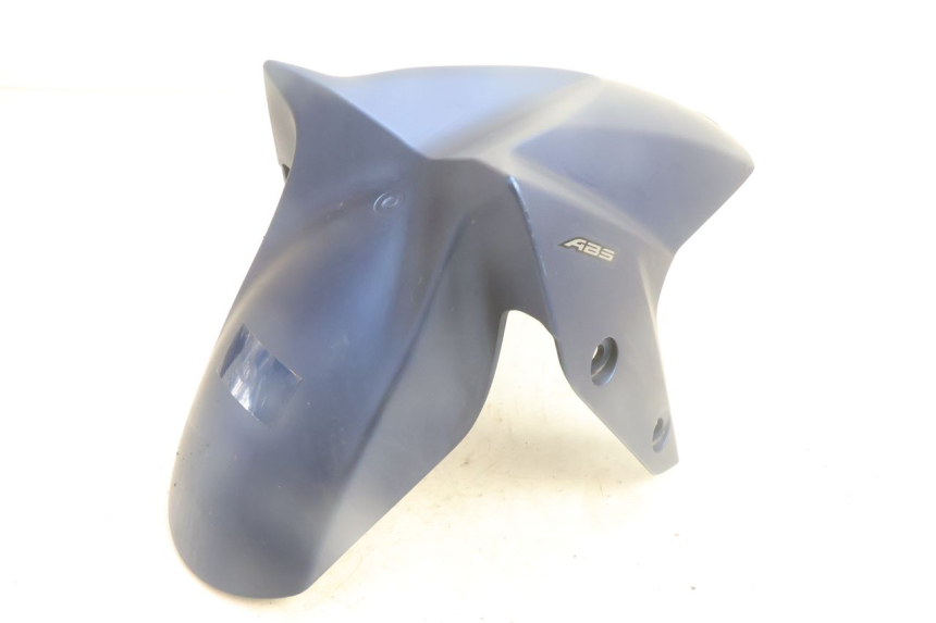 photo de PARAFANGO ANTERIORE YAMAHA N-MAX NMAX 125 (2021 - 2024) - Primo piano tecnico