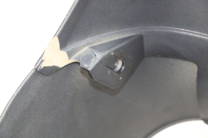 photo de PARAFANGO ANTERIORE KYMCO PEOPLE 250 (2004 - 2008) - Dettaglio del componente