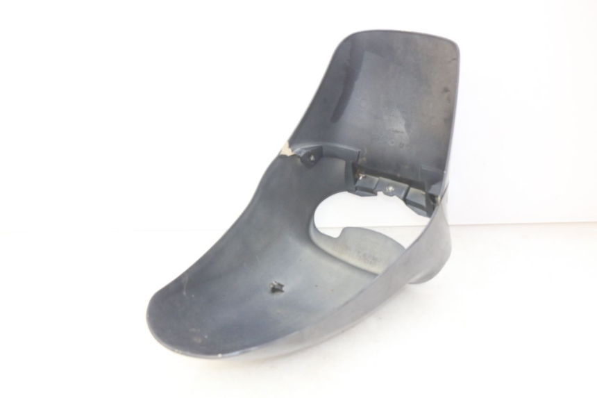 photo de PARAFANGO ANTERIORE KYMCO PEOPLE 250 (2004 - 2008) - Primo piano tecnico